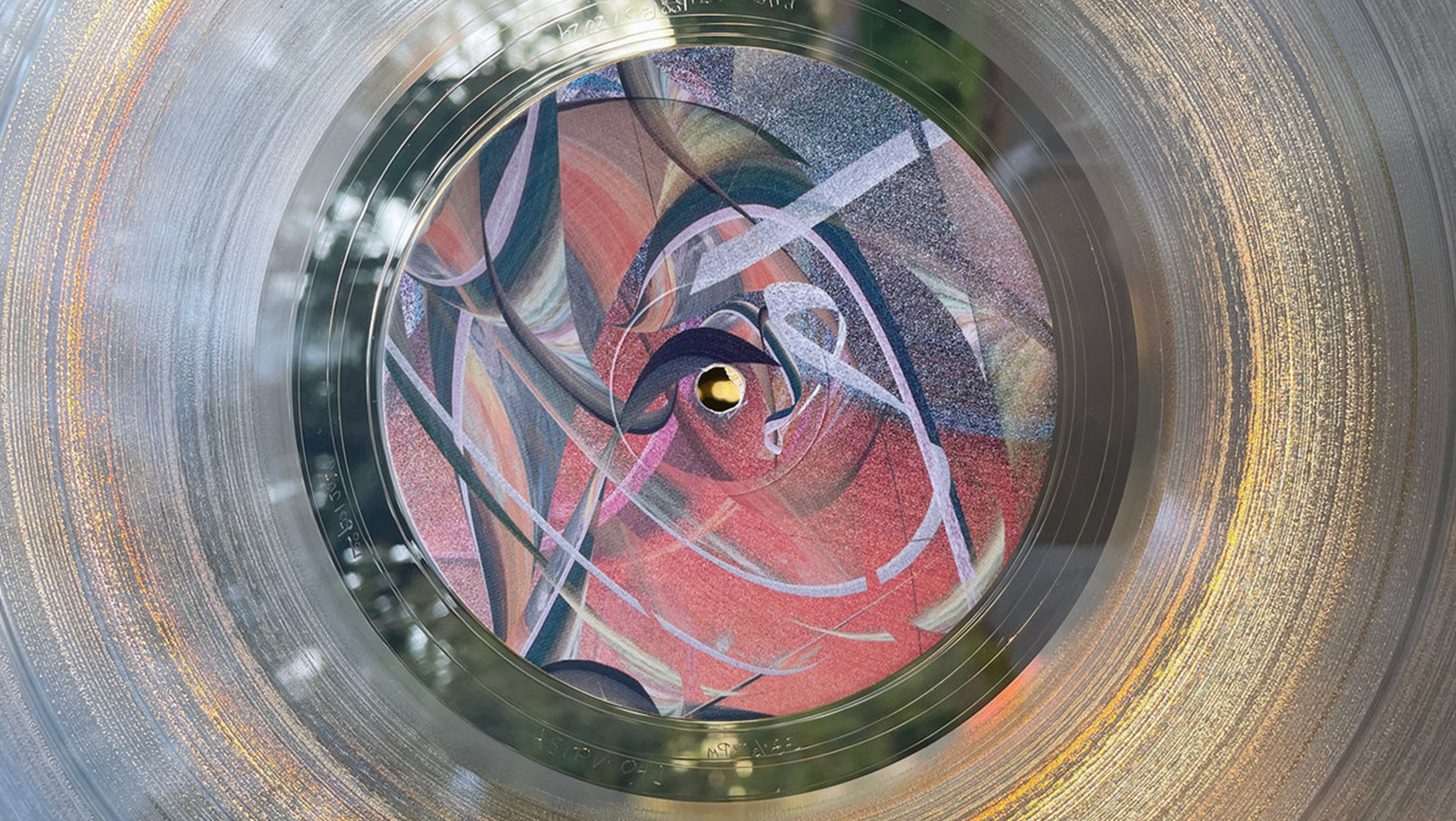 ILLUVIA – EARTH PRISM / IRIDESCENCE OF CLOUDS / SEA OF VAPOR
